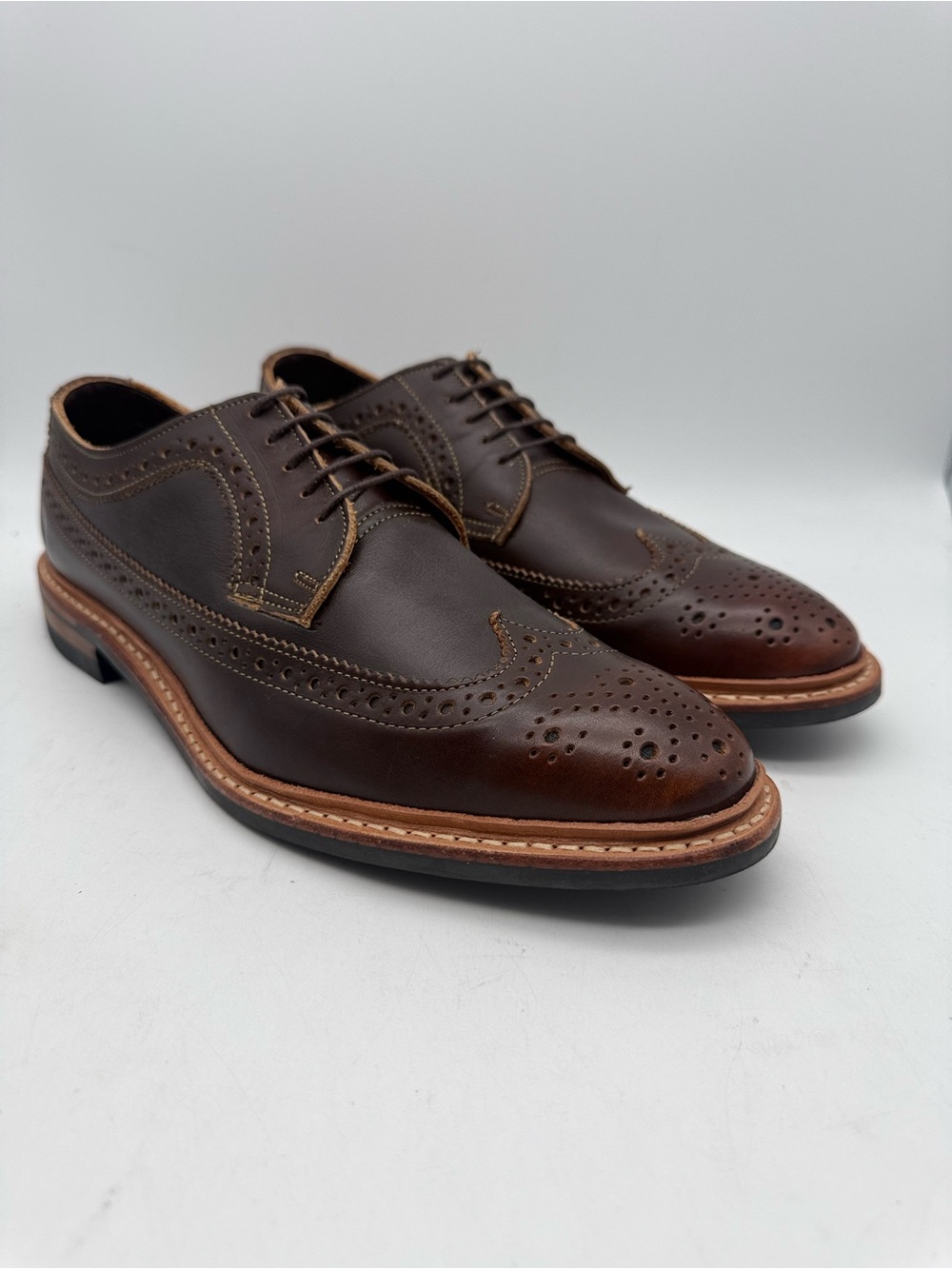 BRAND NEW Allen Edmonds Boardwalk Brown Leather Wingtips Mens Size 10.5 D